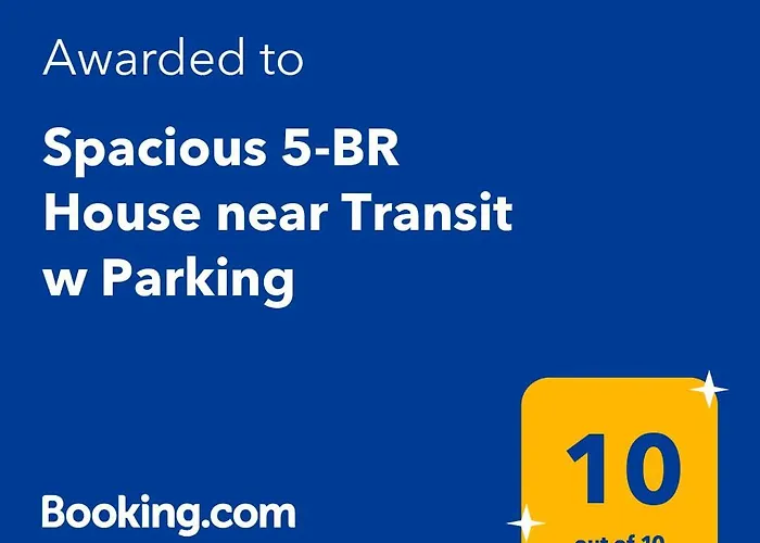 Spacious 5-br House Near Transit W Parking Chicago